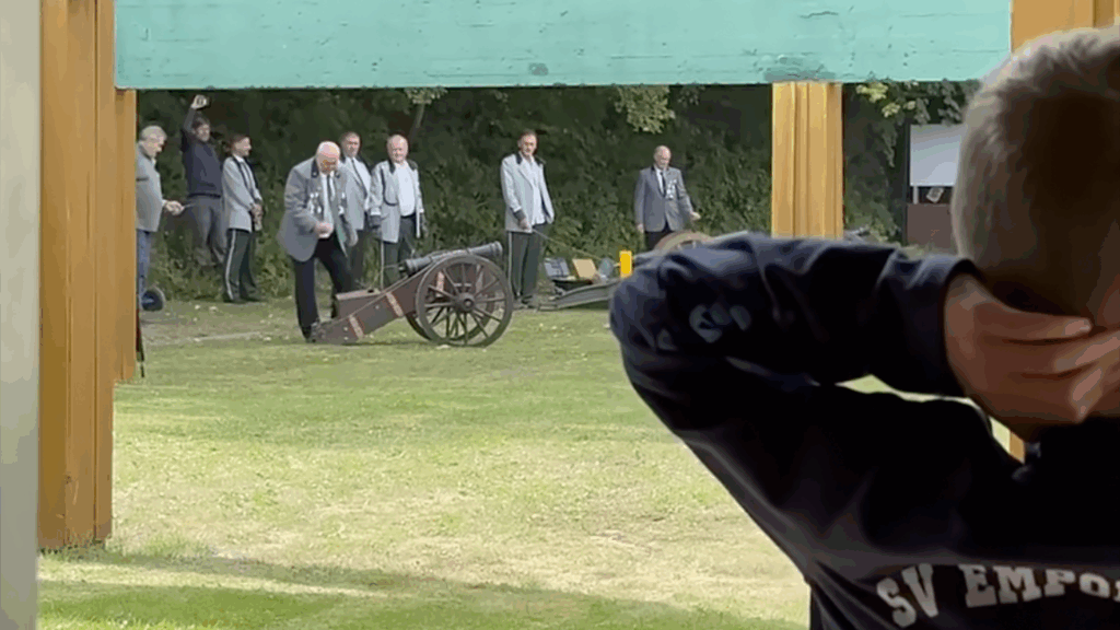 Zur schnellen Reihe. Feuer!