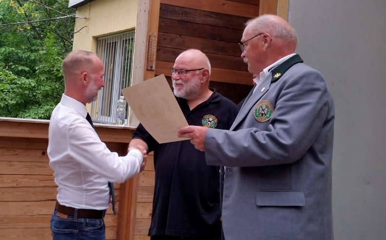 Auszeichnung zum 2. Ritter beim Schützenfest